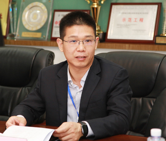 星空体育(StarSky Sports)官方网站总经理祝建明主持调研工作会议