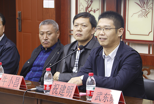 星空体育(StarSky Sports)官方网站总经理祝建明介绍公司整体发展概况