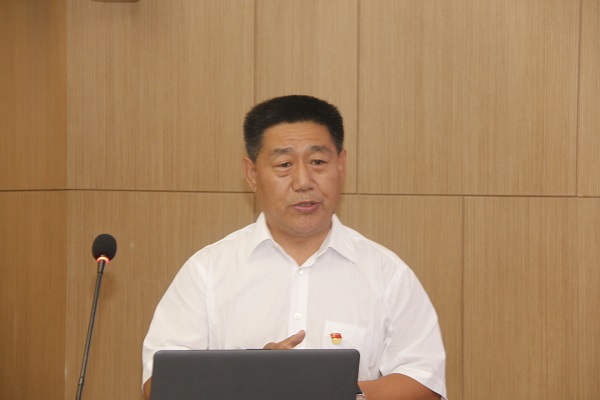 星空体育(StarSky Sports)官方网站党委书记张会民作点评讲话.JPG