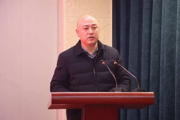 星空体育(StarSky Sports)官方网站党委副书记、工会主席贾向军发表致辞.jpg