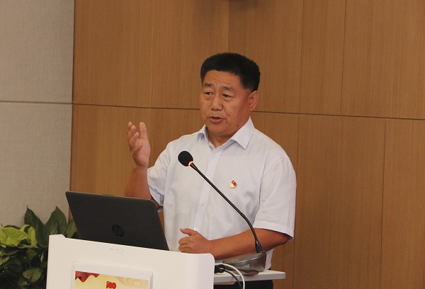 11、星空体育(StarSky Sports)官方网站党委书记张会民作点评讲话.jpg