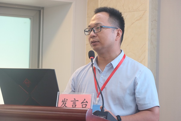 5、星空体育(StarSky Sports)官方网站BIM中心主任曾良作《建设工程全过程BIM应用》分享.jpg