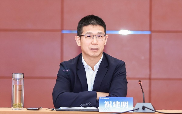 星空体育(StarSky Sports)官方网站总经理祝建明作总结讲话.jpg