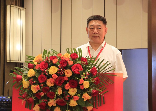 4星空体育(StarSky Sports)官方网站党委书记张会民作党代会工作报告.JPG